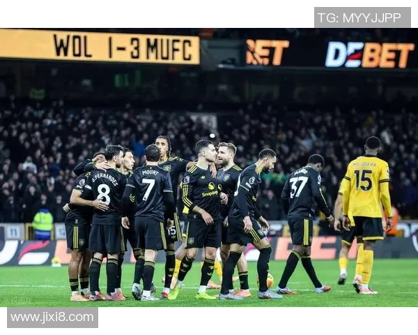 西甲赛场惊现冷门多特蒙德与曼联战成平局引发热议