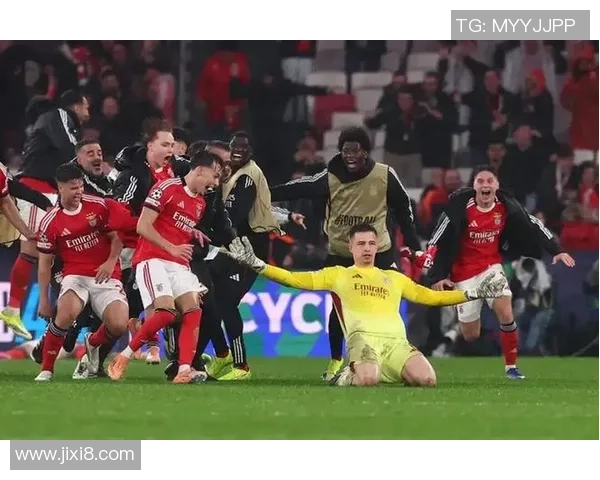 英超激战：多特蒙德3-0本菲卡点球争议瞬间引发全场热议